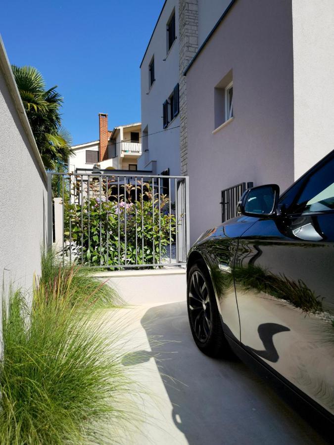 Stay In The Very Heart Of Porec - 50M To The Beach Luaran gambar