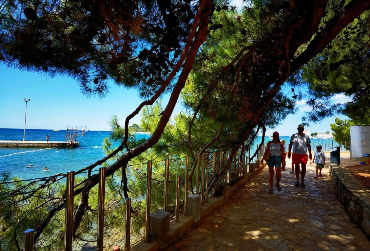Stay In The Very Heart Of Porec - 50M To The Beach Luaran gambar
