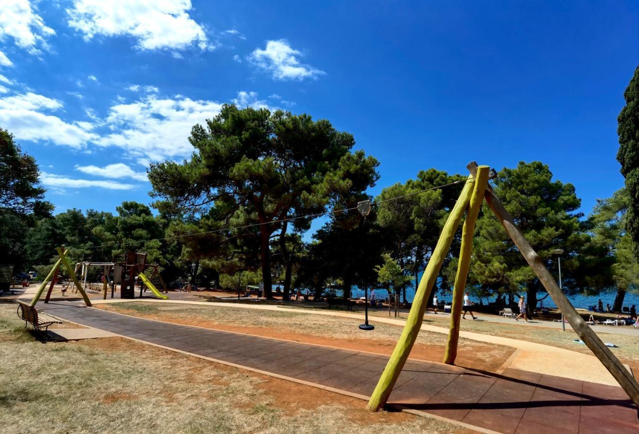 Stay In The Very Heart Of Porec - 50M To The Beach Luaran gambar