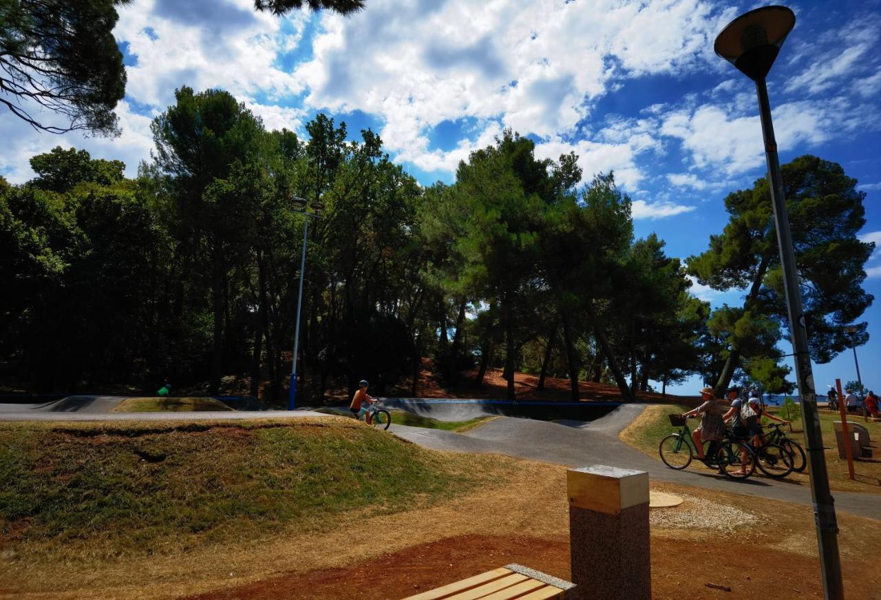 Stay In The Very Heart Of Porec - 50M To The Beach Luaran gambar