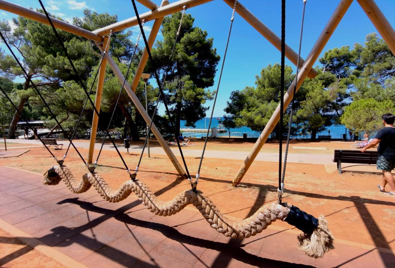 Stay In The Very Heart Of Porec - 50M To The Beach Luaran gambar